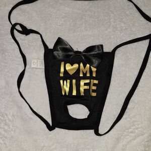 Humerous Novelty Black. Gold  Statement